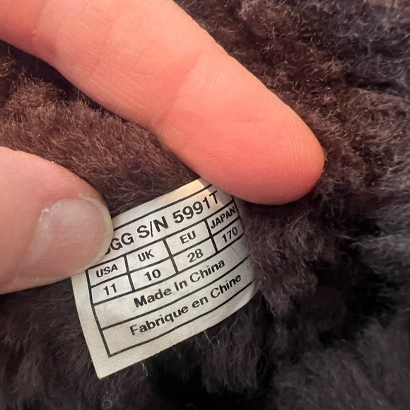 Chocolate Brown UGG boots Toddler 11 - Picture 8 of 8